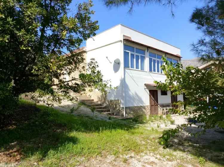 Villa in Via P.C. 16, Monreale, 6 locali, 2 bagni, giardino privato