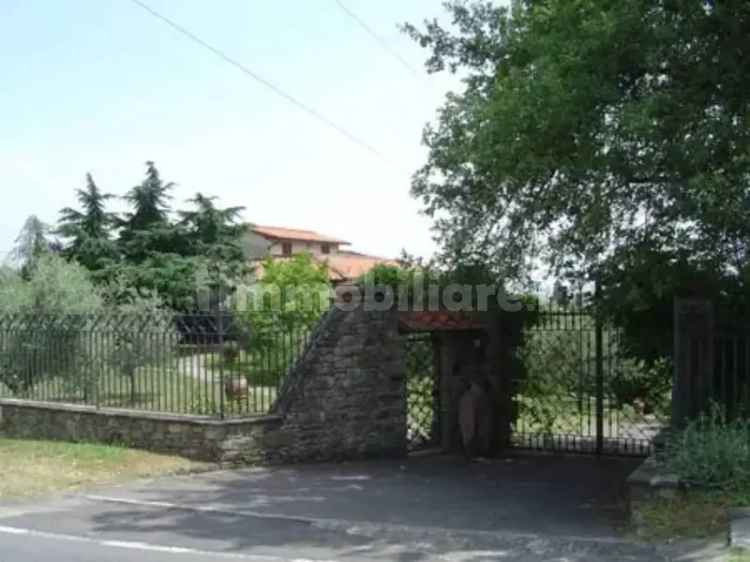 Villa unifamiliare Strada Statale Senese Aretina, Centro, Monte San Savino