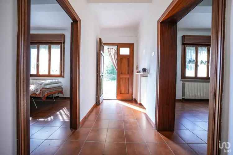 Vendita casa indipendente 6 locali di 362 m² in Codigoro (44021) - 117169 - iad