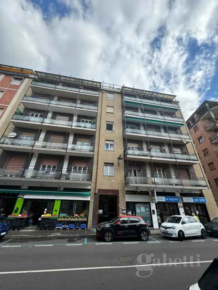 Appartamento in Via Mazzini, 36, Busto Arsizio (VA)