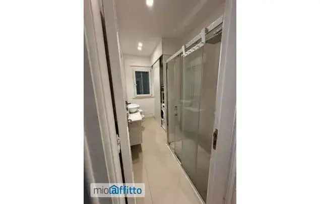 Affitto 2 camera appartamento di 73 m² in Bari