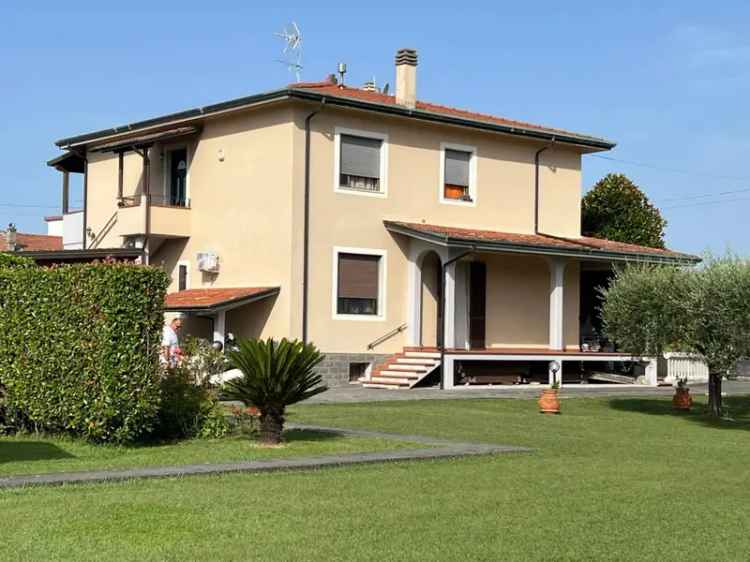 Villa bifamiliare via Ricortola 83, Bondano - Partaccia, Massa