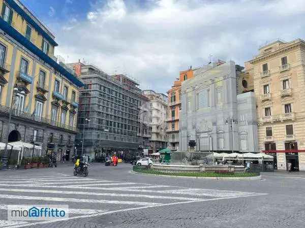 Appartamento In Affitto in Napoli, Campania