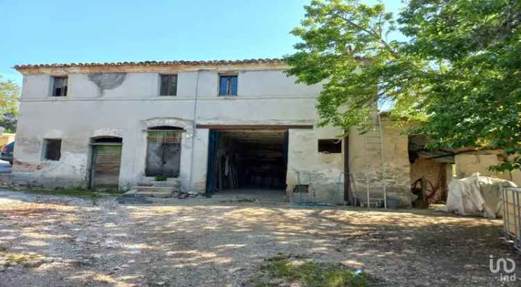 Vendita casa 7 locali di 130 m² in Senigallia (60019) - 73518 - iad