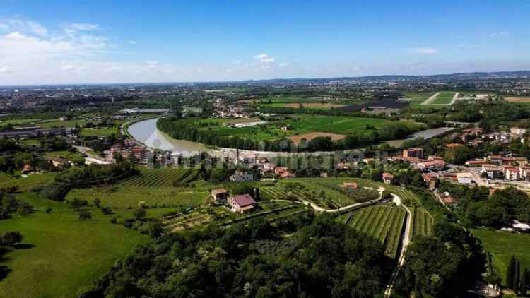 Casale Strada dei Monti, Parona, Verona