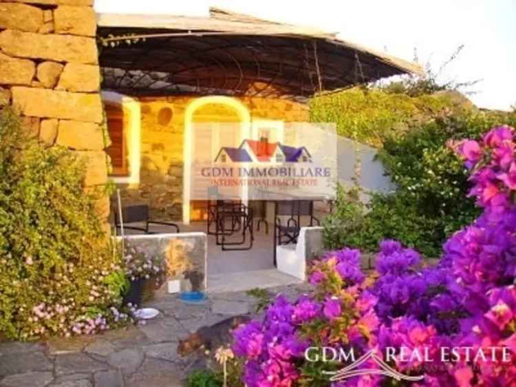 Villa singola in Mursia, Pantelleria, 3 locali, 1 bagno, con box