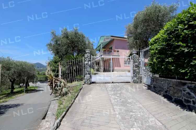 Villa unifamiliare via Suea, Lavagna