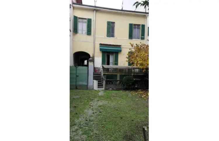 Villa in vendita a Pisa, Zona Stazione