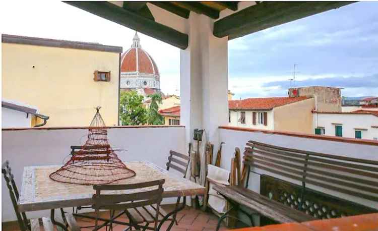 Appartamento in Borgo degli Albizi, Firenze, 6 locali, 2 bagni, 150 m²