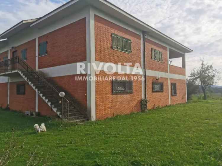 Villa in Pian delle rose, Nepi, 6 locali, 2 bagni, 439 m² in vendita