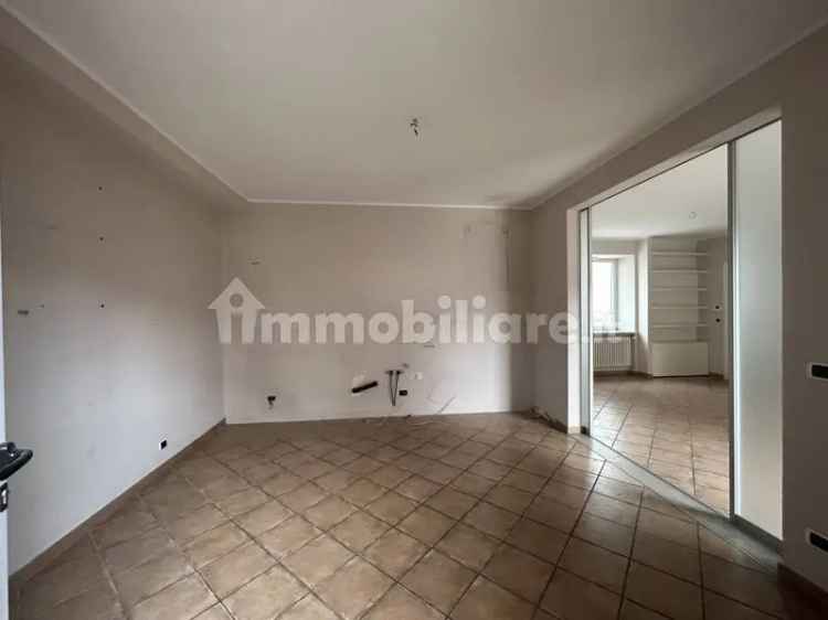 Rustico, ottimo stato, 173 m², San Pietro, Govone