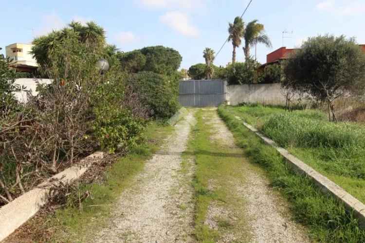 Villa unifamiliare via delle Ricamatrici 53, Sant'Elia, Brindisi