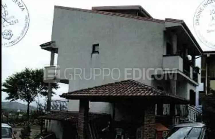 Villa in Via Besidiae - 87043 Bisignano (CS), Bisignano, 289 m²