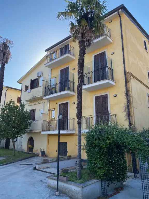 Appartamento in Via Alfieri 31, Ceprano, 5 locali, 2 bagni, 88 m²