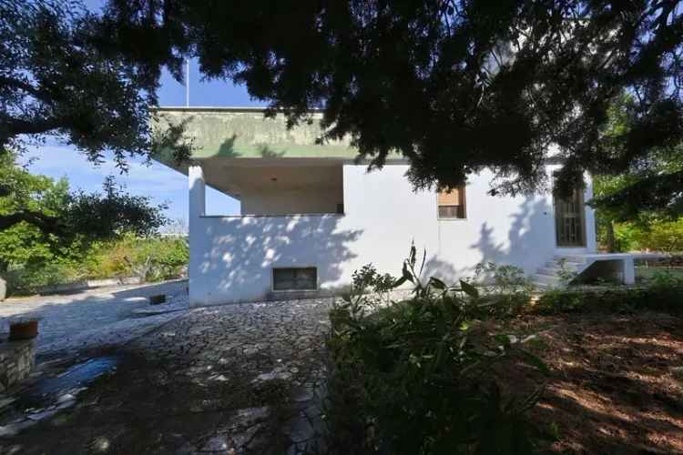 Villa in Strada Comunale del Rosario 78, Putignano, 4 locali, 2 bagni