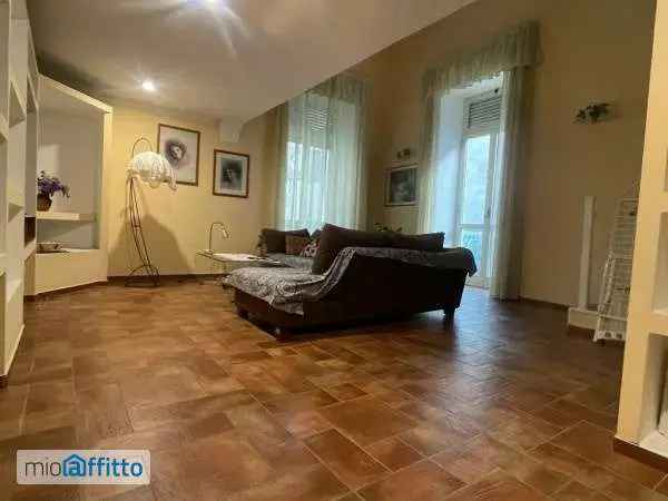 Appartamento In Affitto in Svincolo Napoli centro, Napoli, Campania