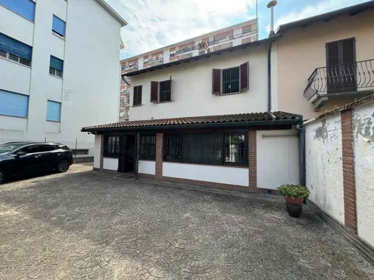 Casa Indipendente in Corso Garibaldi, 97, Mortara (PV)