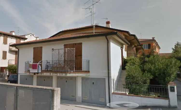 Villa a schiera in Via kolbe, San Giorgio Bigarello, 2 locali, 1 bagno