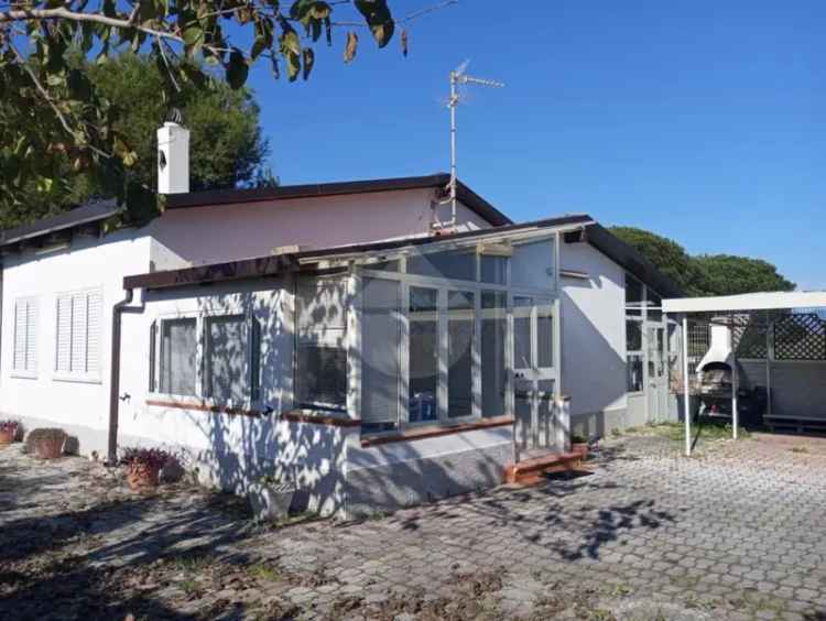 Villa in VIA BETTINO CRAXI, Minturno, 5 locali, 2 bagni, arredato