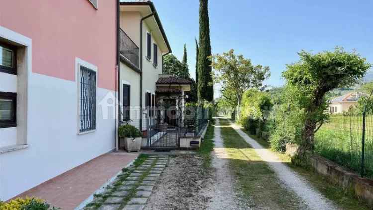 Villa bifamiliare via Goffredo Mameli 117, Parco Hoffman, Sportella Marini, Prato Smeraldo, Foligno