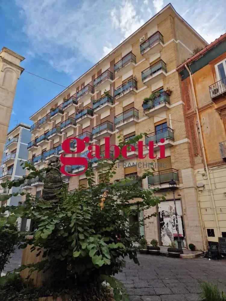 Appartamento in Via Del Redentore, 30, Caserta (CE)