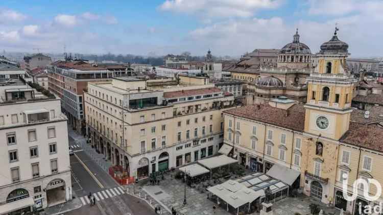 Attico Strada GIUSEPPE MAZZINI 1, Centro Storico, Parma