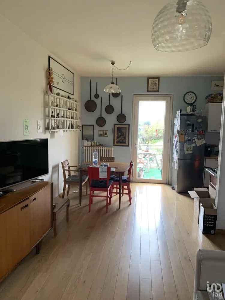 Vendita villa 5 locali di 160 m² in Cannara (06033) - 131972 - iad