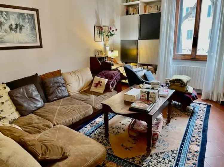 Appartamento in Viale dei Mille, Firenze, 10 locali, 4 bagni, 265 m²