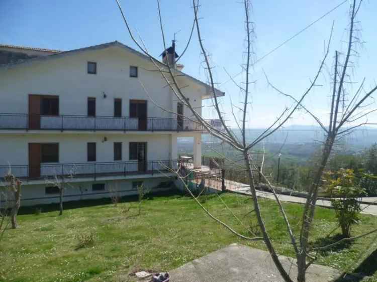 Appartamento in villa Contrada Villa Elce 32, Lanciano