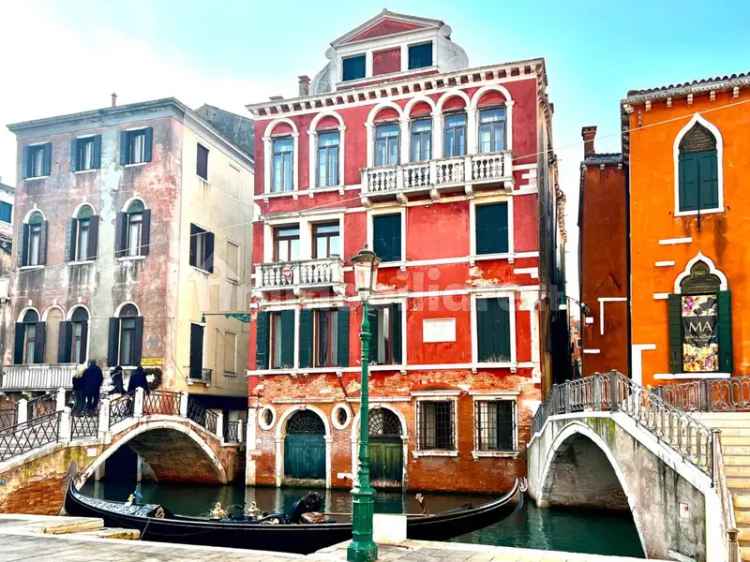 Terratetto unifamiliare Campo Manin, San Marco, Venezia