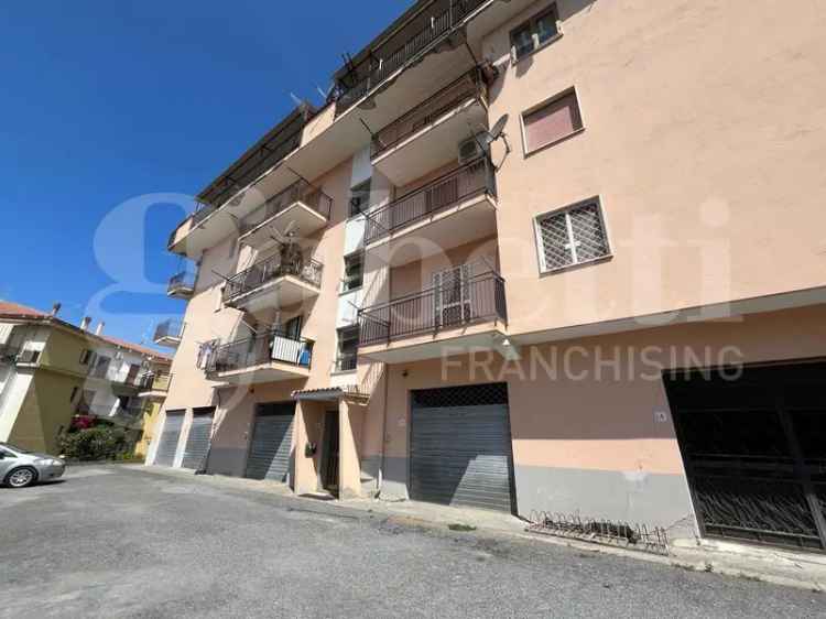 Appartamento in Via Dottor Imparato, 10, Scalea (CS)