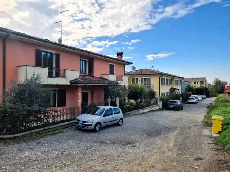 Villa unifamiliare via Pietro Bianchi 13, Centro, Stradella