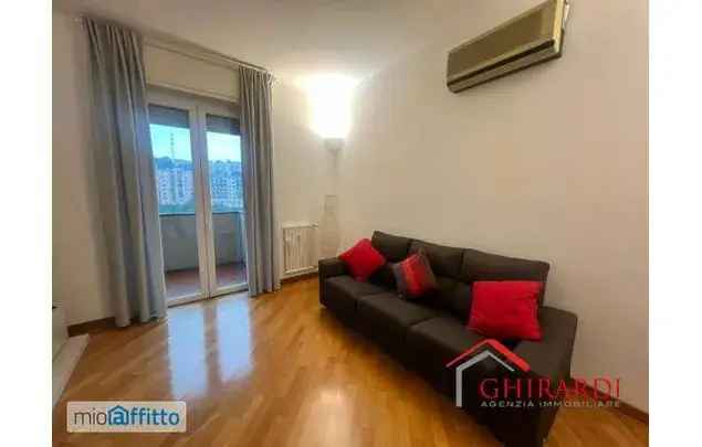 Affitto 3 camera appartamento di 85 m² in Genoa