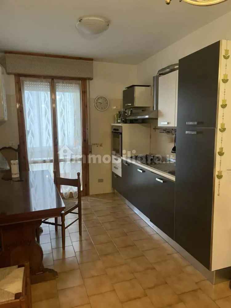 Appartamento via Scalone, Santarcangelo, Santarcangelo di Romagna