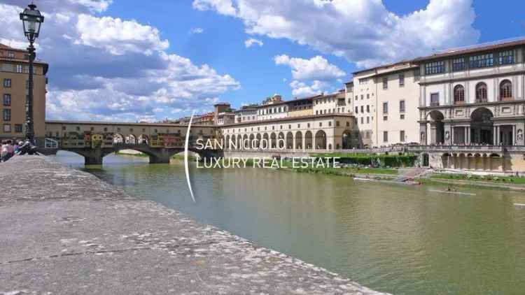 Appartamento piazza Nicola Demidoff, San Niccolò, Firenze