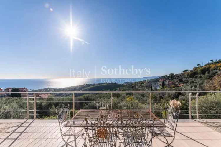 Villa con piscina e vista panoramica