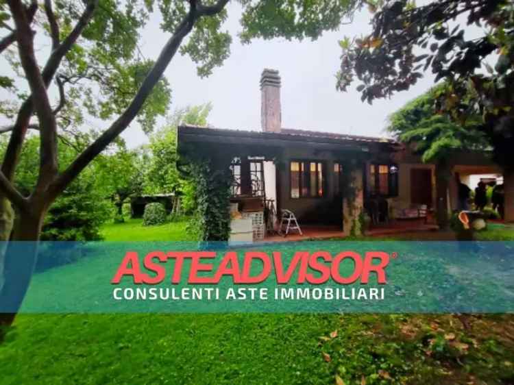 Villa all'asta via Rossini, 61, Spinea