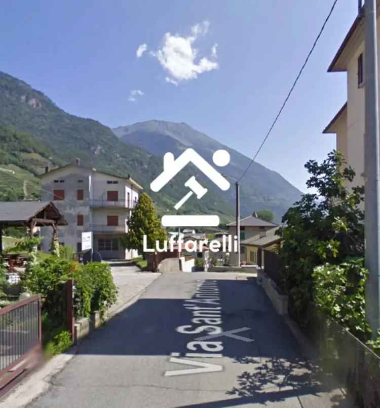 Appartamento all'asta piazza Luigi Torelli, Villa di Tirano