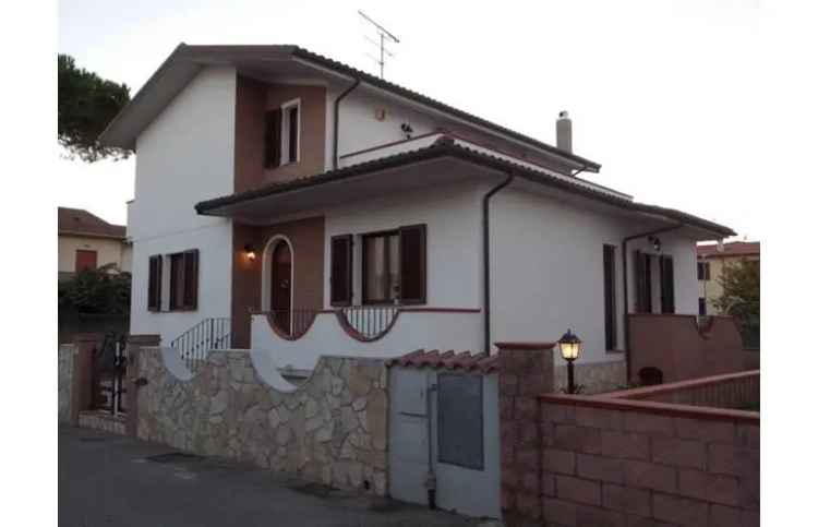 Villa in vendita a Rosignano Marittimo