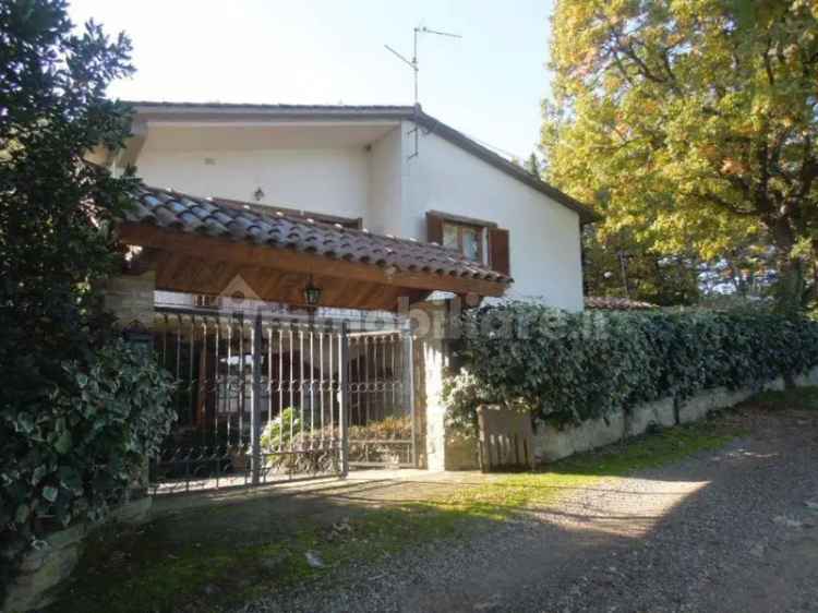 Villa unifamiliare via della Sala, 10, Palazzone, San Casciano dei Bagni