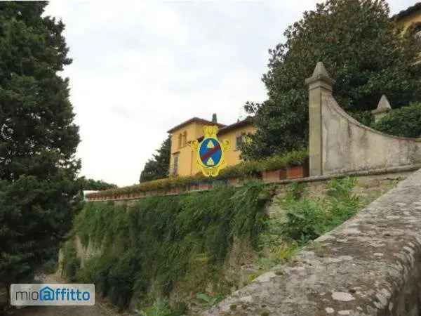 Villa In Affitto in Firenze, Toscana