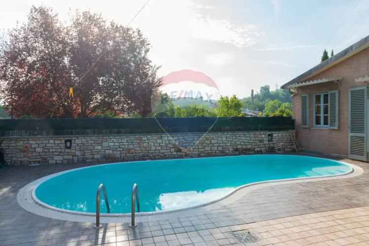 Villa a schiera in Giuseppe Verdi, San Giovanni Valdarno, 5 locali