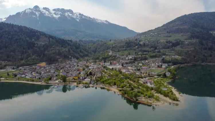 Villa singola in Calceranica al lago, Calceranica al Lago, 10 locali