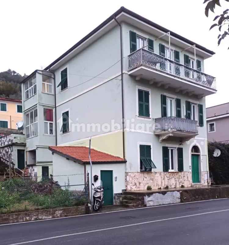 Appartamento via del Petronio 54, Centro, Sestri Levante