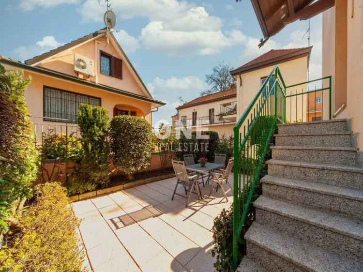 Villa a schiera in Via De Marchi 7, Monza, 5 locali, 3 bagni, 250 m²