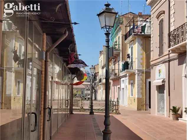 Appartamento in Via Monte Maiella, 2, Lanciano (CH)