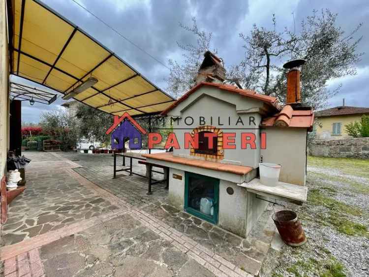 Villa unifamiliare via Santovecchio 32, Alberghi, Via Romana, Pescia Morta, Pescia