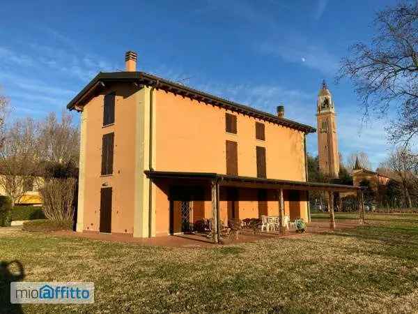 Villa In Affitto in Bologna, Emilia-Romagna