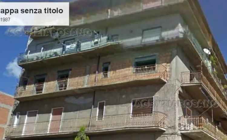 Appartamento in Via paratore, Biancavilla, 6 locali, 140 m² in vendita