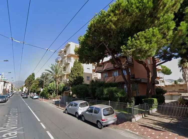 Appartamento all'asta via Vittorio Emanuele, 310, Bordighera